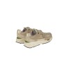 Calzature sneaker realizzata in camoscio e tessuto con inserti in pelle suola gomma