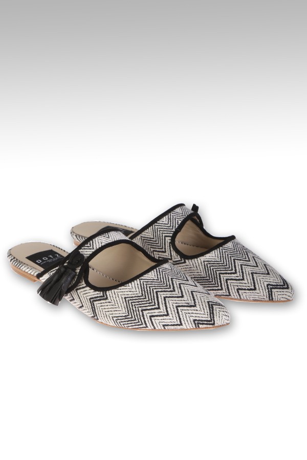 Slipper Dotz Art.IAMISSU WHITE/BLACK