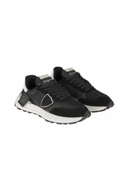 PHILIPPE MODEL antibes low black sneakers