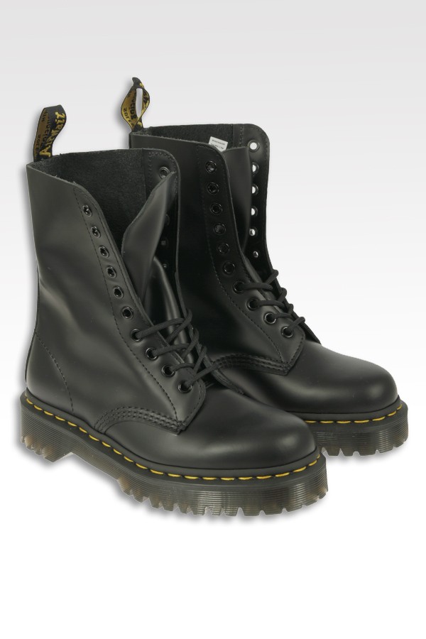 Bex smooth DR MARTENS 10-hole black boot