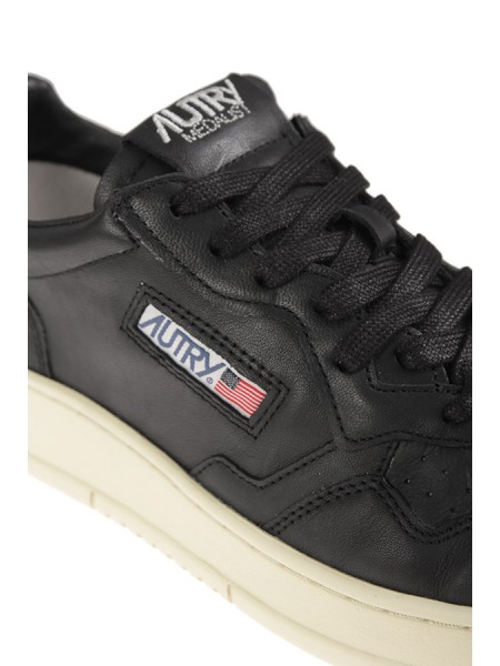 Men's black sneakers AUTRY