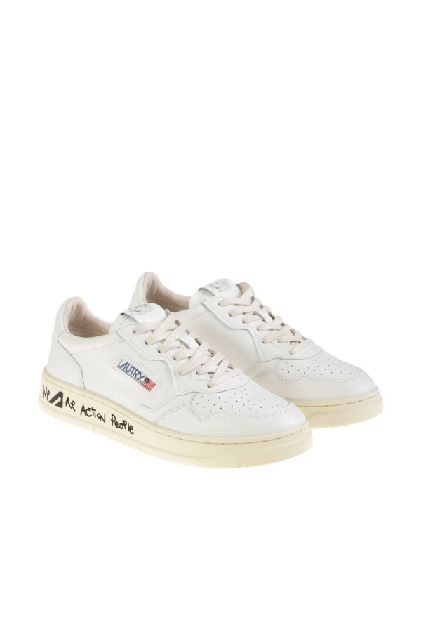 Men's white sneakers AUTRY