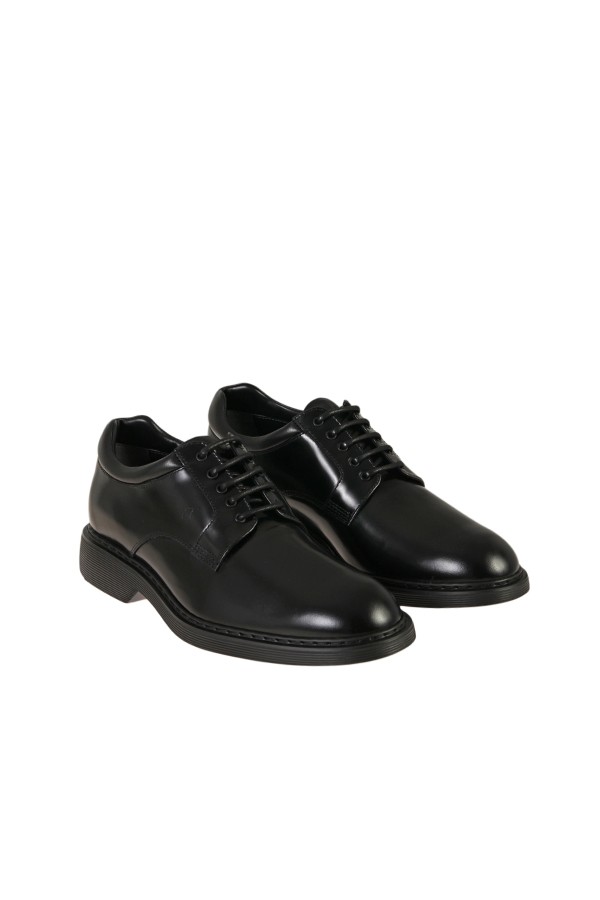 Black Lace-up Derby Shoe