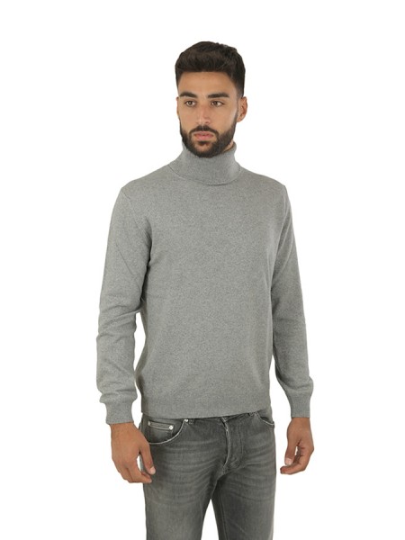 Turtleneck clothing 50%se 50%cas