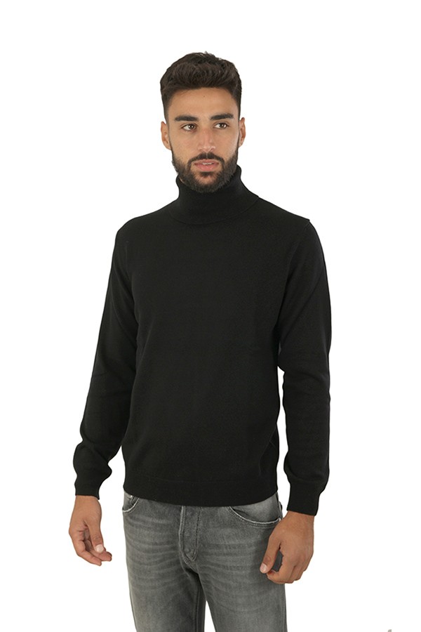 Turtleneck clothing 50%se 50%cas