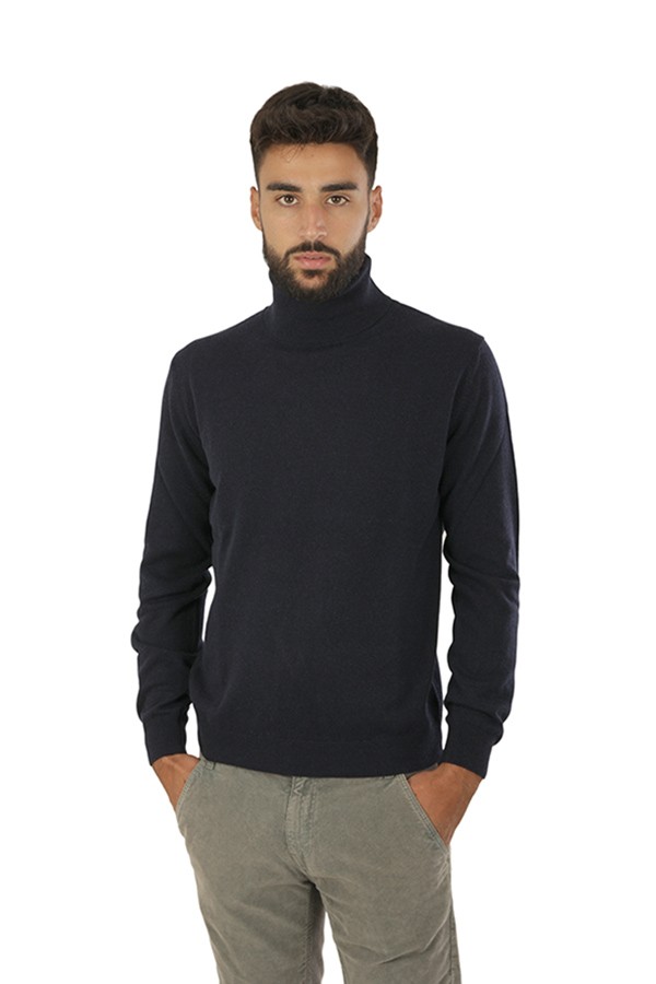 Turtleneck clothing 50%se 50%cas