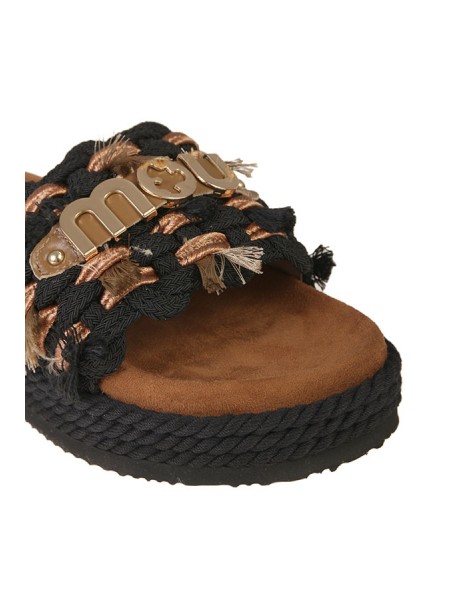 Mou Fringe Slipper with Black Logo