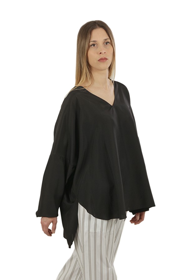 Antonelli Firenze black silk blouse