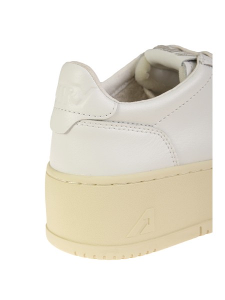 Autry Medalist Platform Sneakers In White Leather