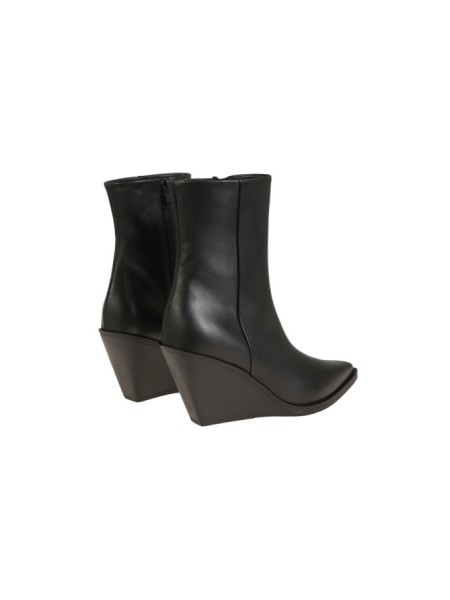 Elena Iachi ankle boot with wedge Black