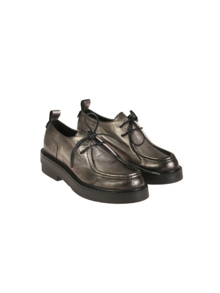 Strategia moccasin in steel laminated leather